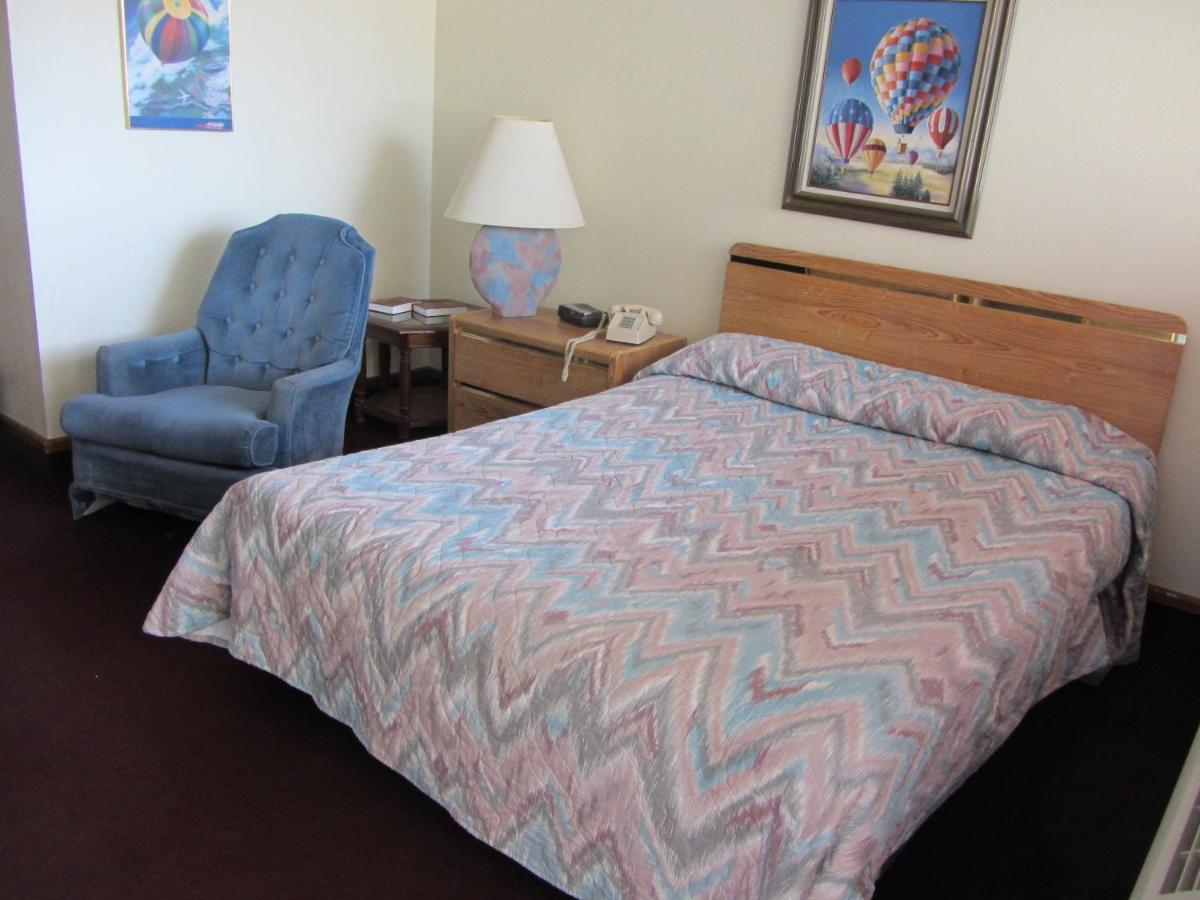 Warrick Plaza Inn Plainview Pokoj fotografie