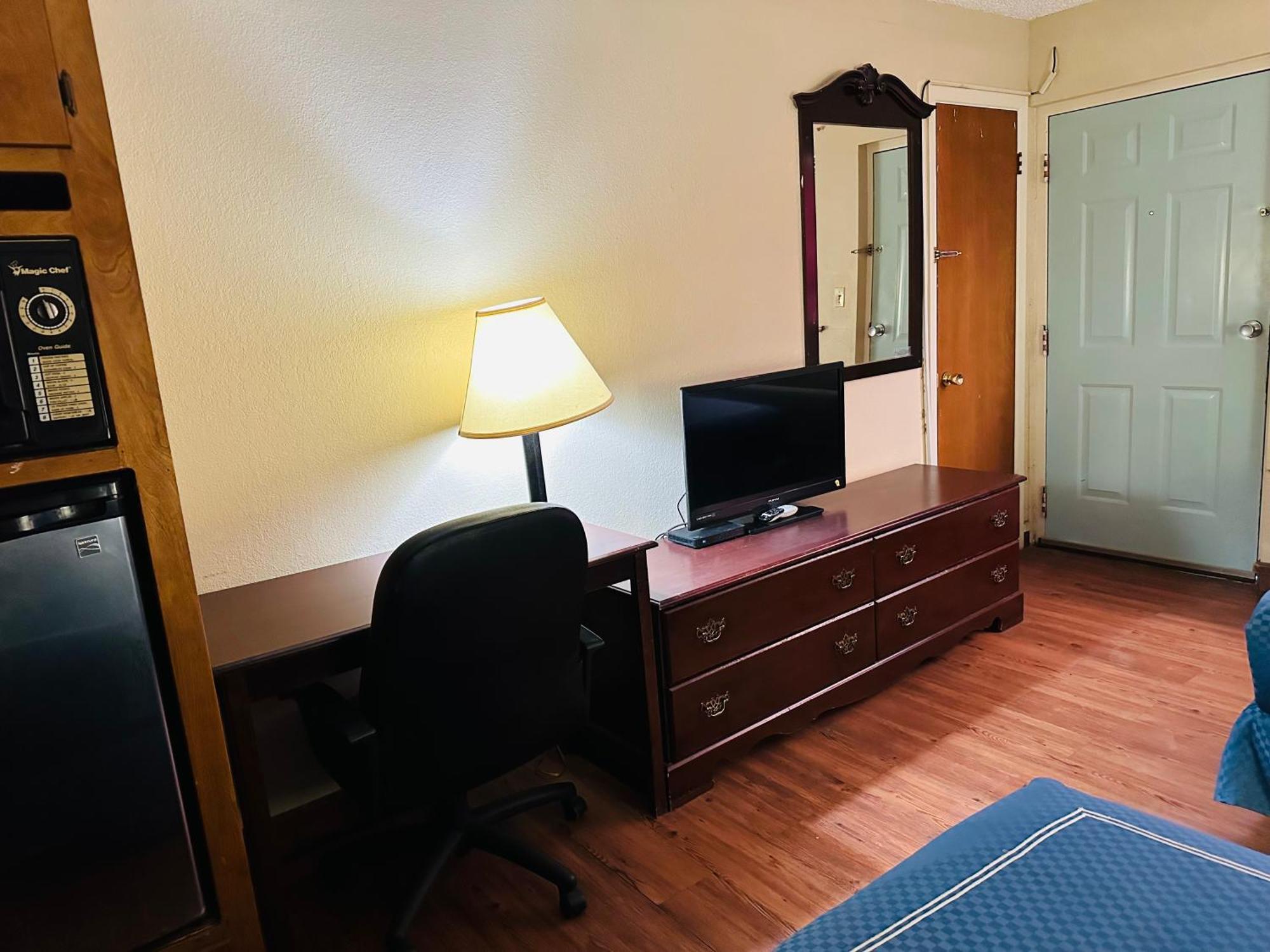 Warrick Plaza Inn Plainview Exteriér fotografie